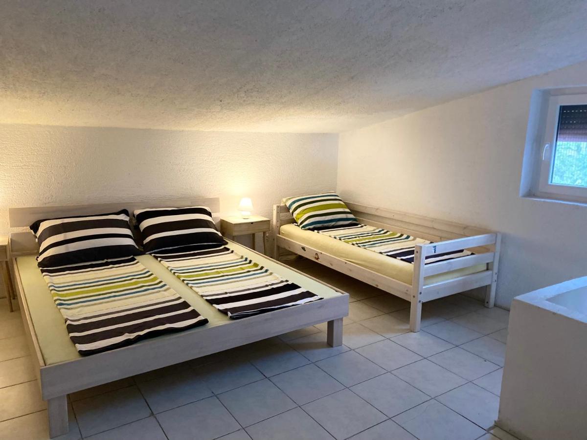 Apartments Stara Baska Exterior photo