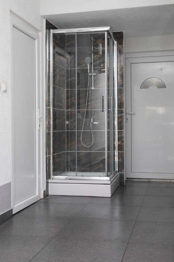 Apartments Stara Baska Exterior photo